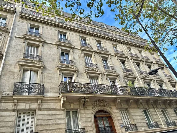 2 pièces avec balcon à quelques minutes de la gare de Lyon