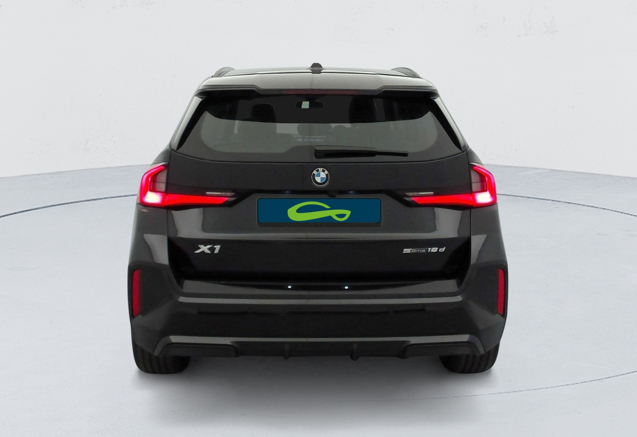 BMW X1 — photo 4
