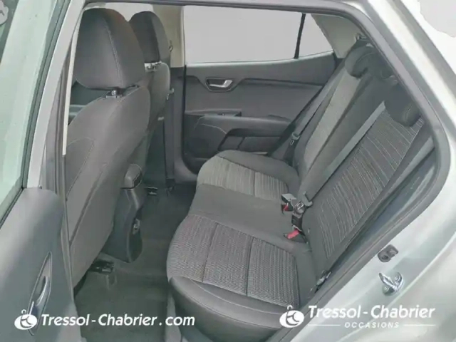 Kia Stonic 1.0 t-gdi 100 ch dct7 active — photo 23
