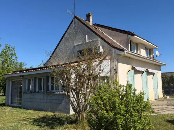 Maison 150 M2 4 chambres avec Véranda