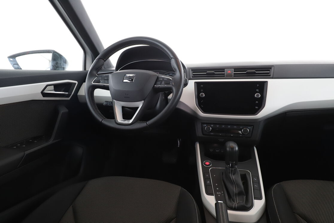 Seat Arona 1.0 EcoTSI Xcellence DSG7 — photo 12