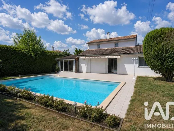Maison 7 pièces 156 m²