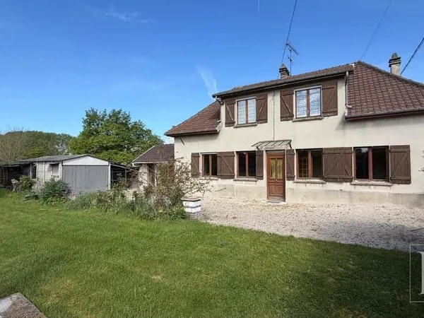 Maison des années 1930 à rénover 92 m2 Terrain 1 386 m2