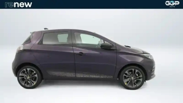 Renault Zoé e-tech electrique r135 - my22 iconic — photo 3