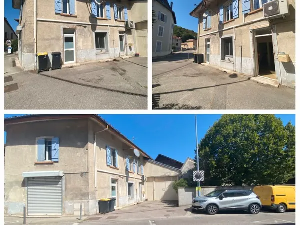 Maison en pisé 100 m² + jardin + garage - Beau potentiel - Renage