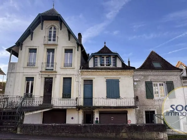 Immeuble 180 m²