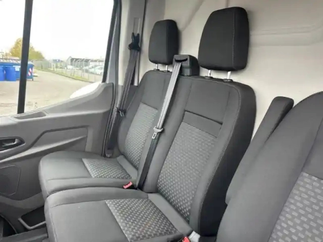 Ford Transit 2t fg pe 350 l2h2 135 kw batterie 75/68 kwh trend business — photo 12