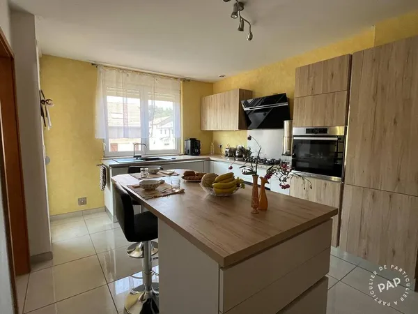 Maison 10 pièces 215 m²
