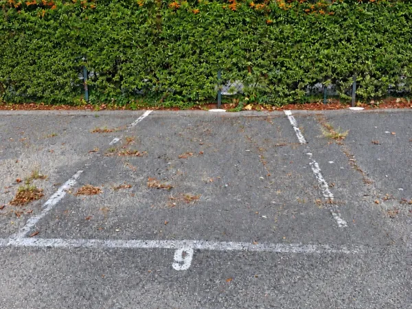 Parking 12 m²