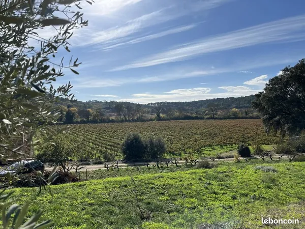 Terrain 1 200 m² Flassans Sur Issole