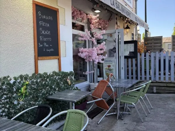 PIZZERIA RESTAURANT