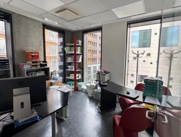 Bureaux 14,7 m² ou bureau seul - Immeuble Ordre dentaire