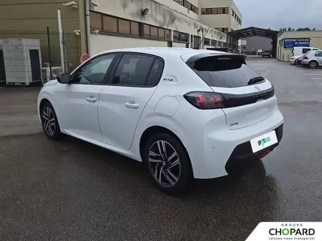 Peugeot 208 puretech 75 s&amp;s bvm5 — photo 35