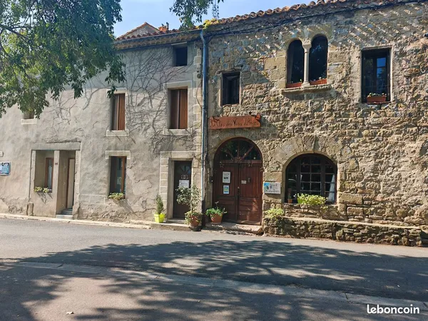 Maison 14 pièces 300 m²