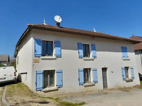 Maison Vente Velanne 9p 165m² 245000€