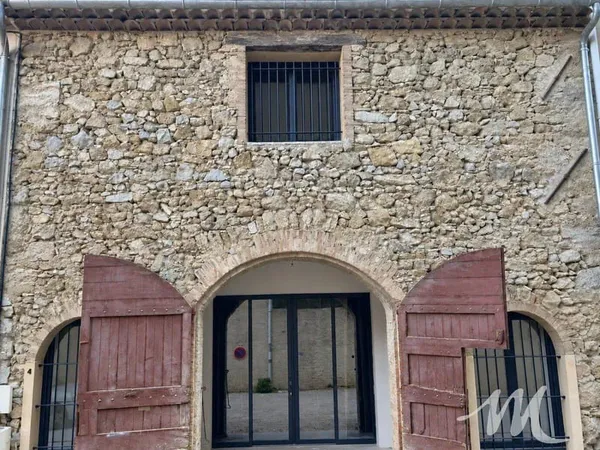 Maison 2 pièces 105 m²