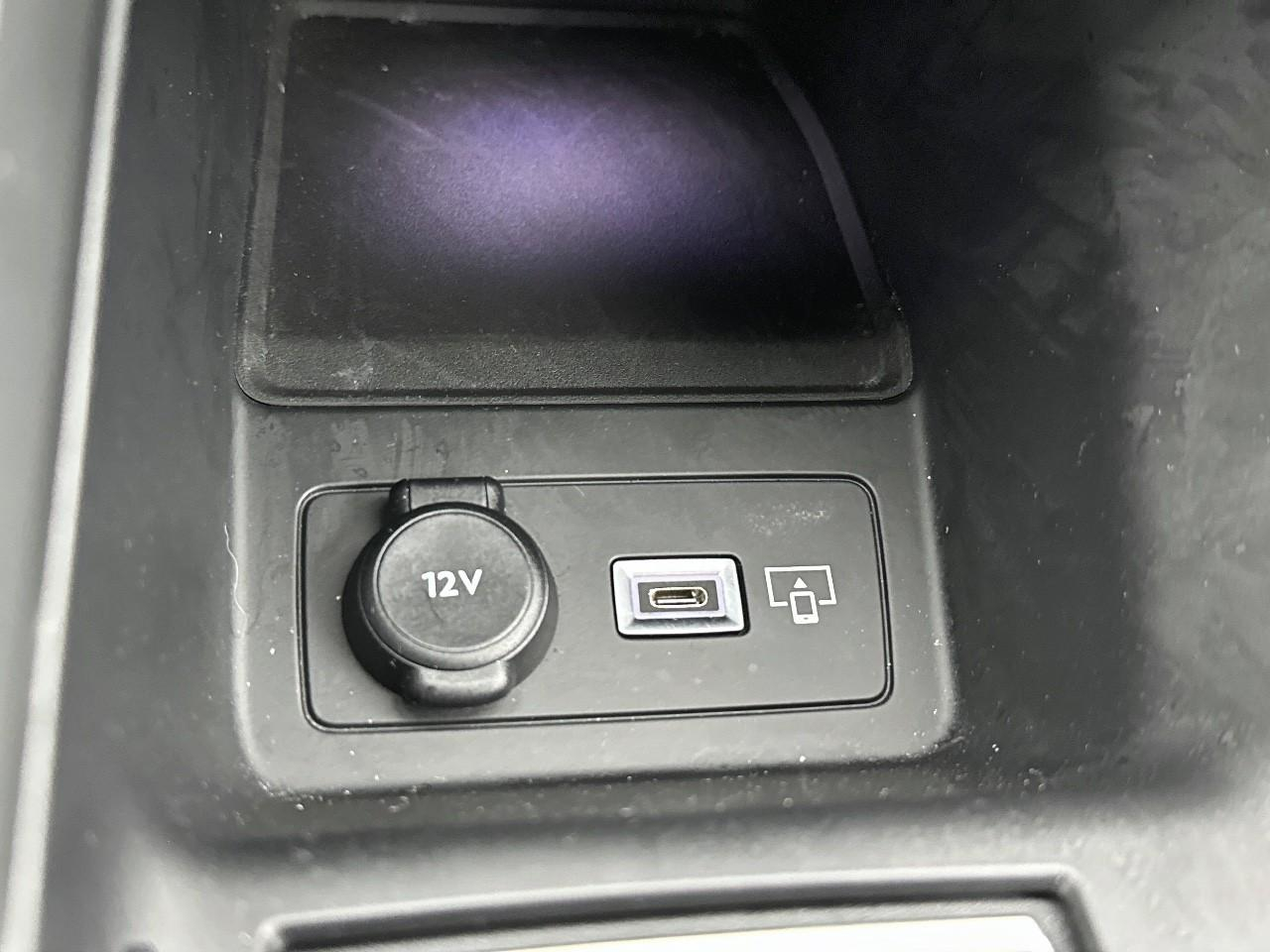 Peugeot 308 puretech 130ch s&s eat8 allure — photo 31