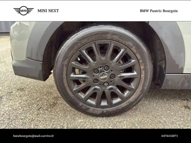 Mini Mini 5 portes cooper 136ch edition premium plus bva7 — photo 8