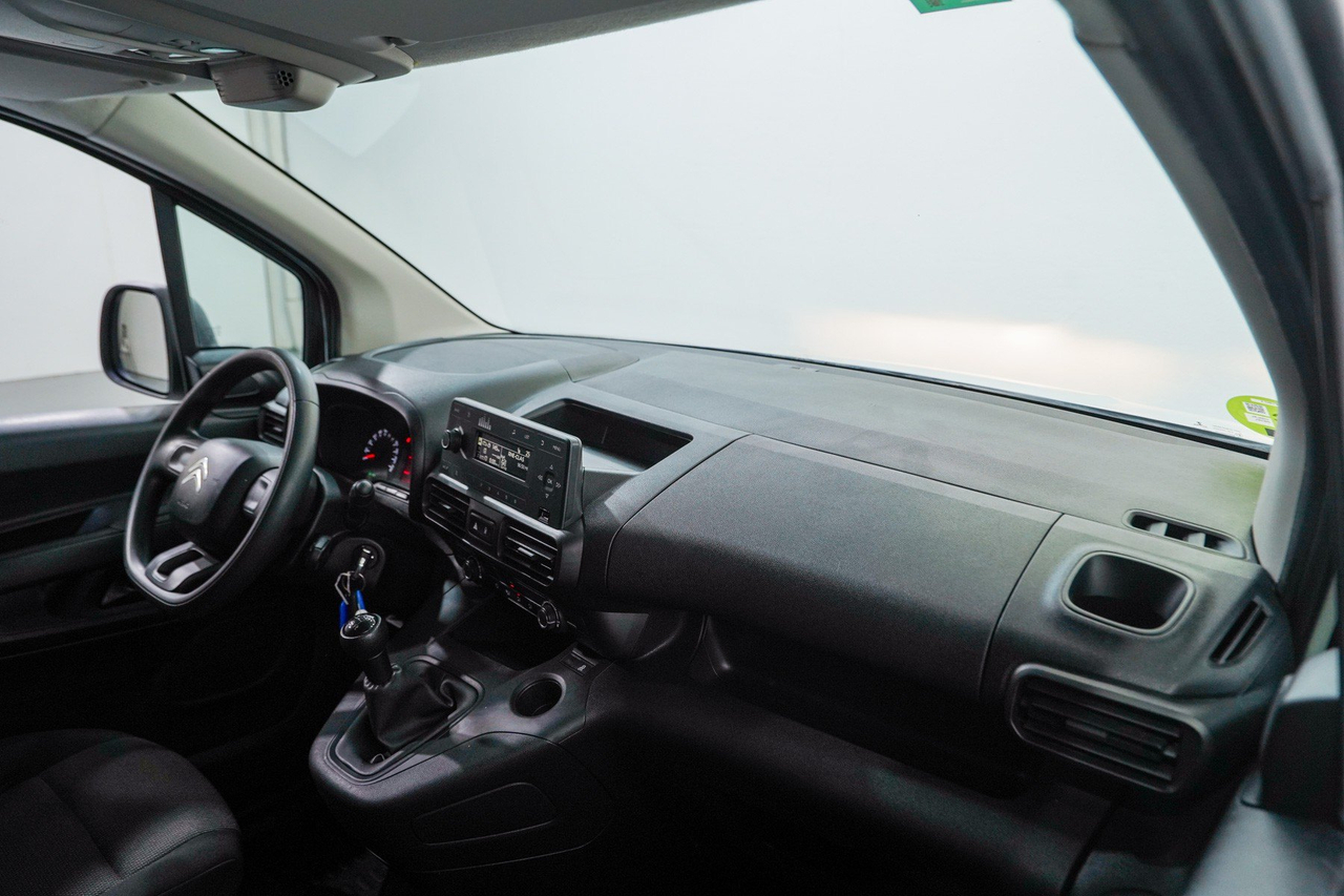 Citroën Berlingo Van — photo 28