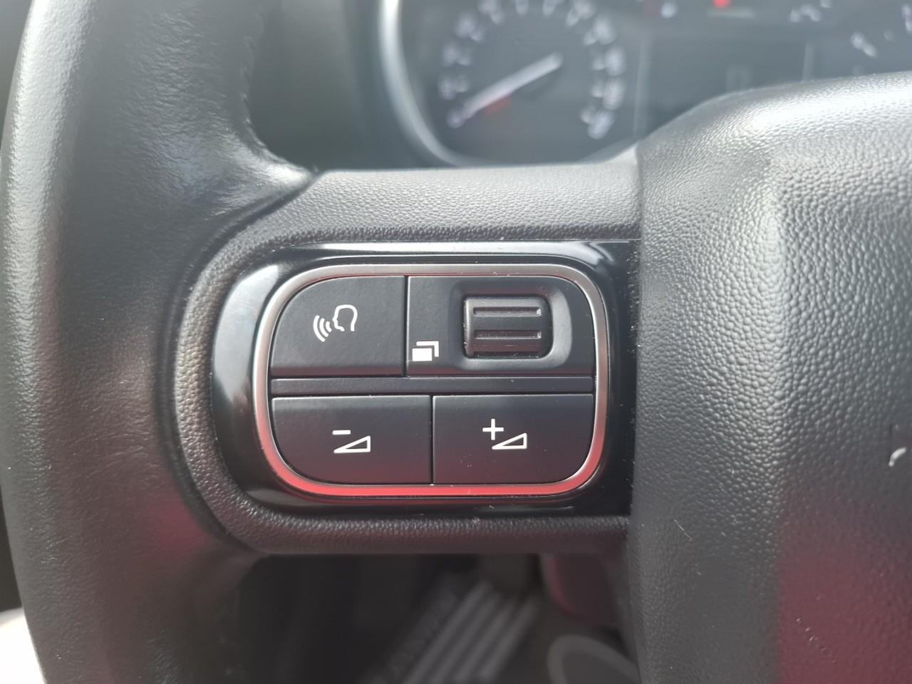 Citroën C3 Aircross puretech 110ch s&s shine — photo 14