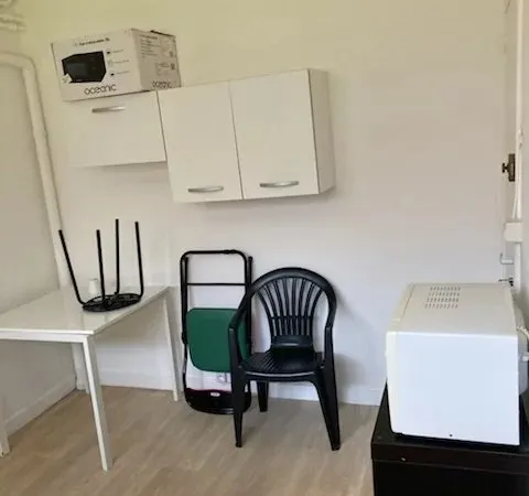 LAVAL CENTRE POUR INVESTISSEURS LOT DE 4 CHAMBRES MEUBLEES