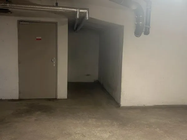Place de parking moto