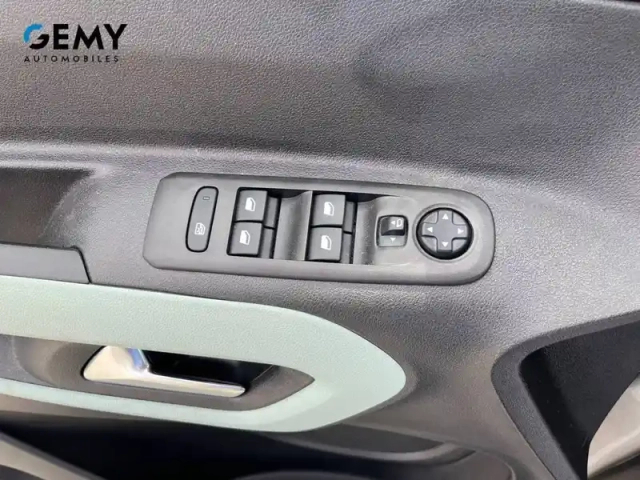 Citroën Berlingo taille m puretech 110 s&amp;s bvm6 — photo 12