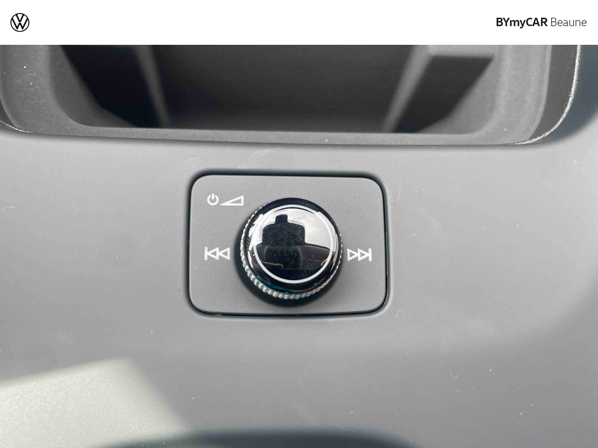 Volkswagen ID. Polo 211 ch 52 kWh — photo 20