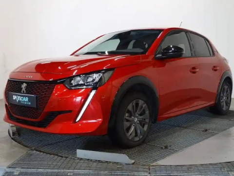 Peugeot 208 e- 136ch style