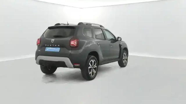 Dacia Duster tce 150 fap 4x2 edc — photo 23