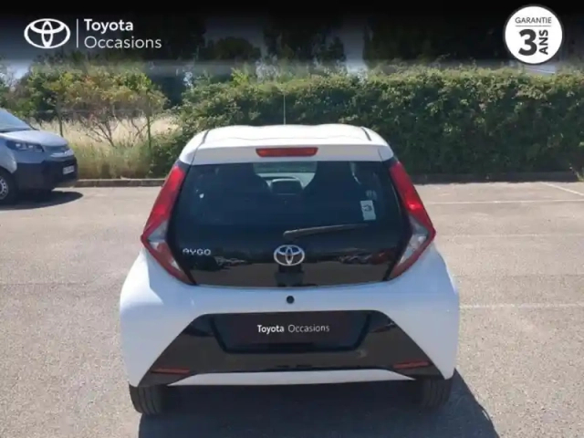 Toyota Aygo 1.0 vvt-i 72ch x-play 5p my19 — photo 4