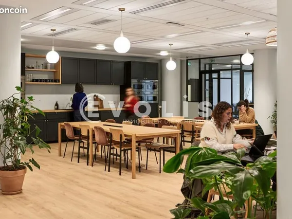 Bureaux 27 m²