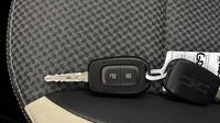 Dacia Spring 45ch Essential 23 — photo 16