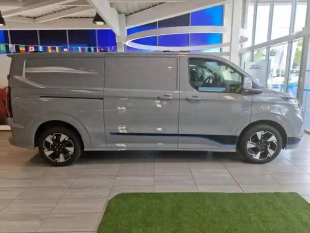 Ford Custom transit  fg 320 l2h1 2.0 ecoblue 170ch sport bva8 — photo 4