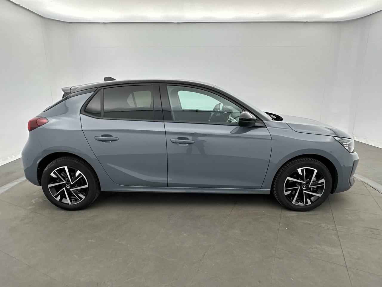 Opel Corsa 1.2 turbo 100 ch gs — photo 4