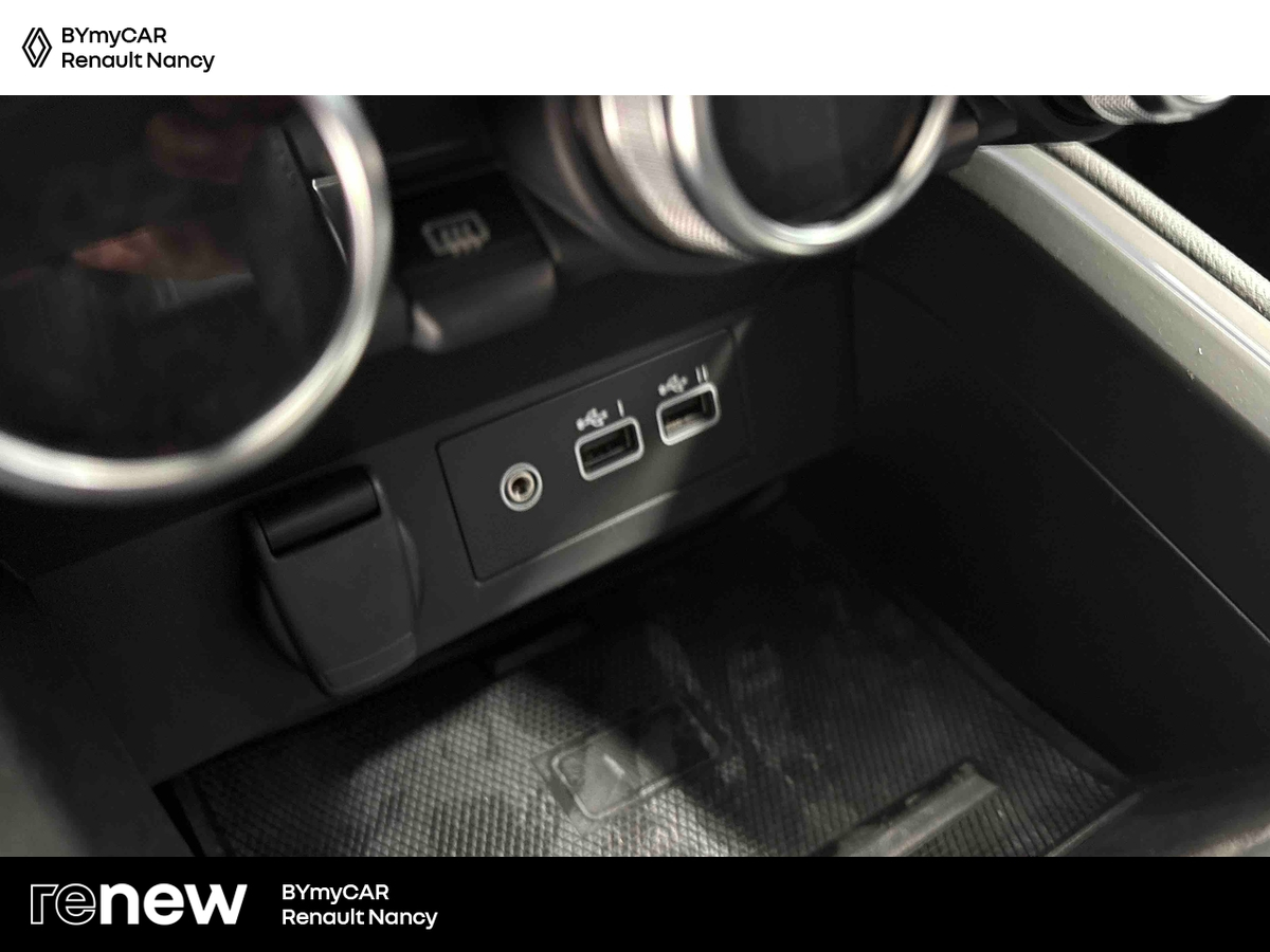 Renault Clio E-Tech full hybrid 145 ch GSR2 — photo 23