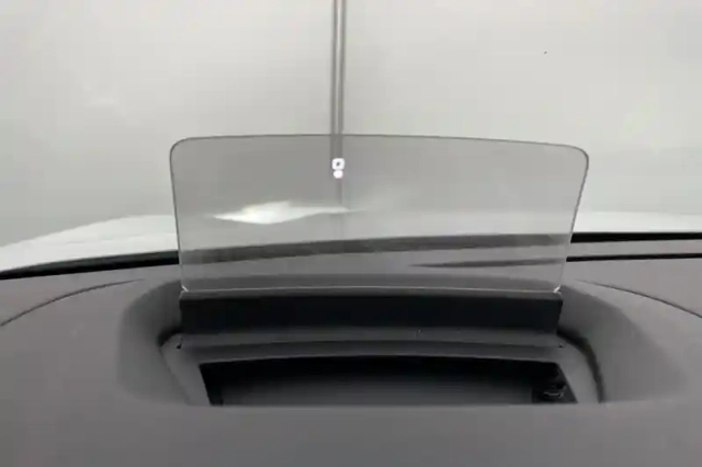 Citroën C4 puretech 130 s&amp;s bvm6 — photo 20
