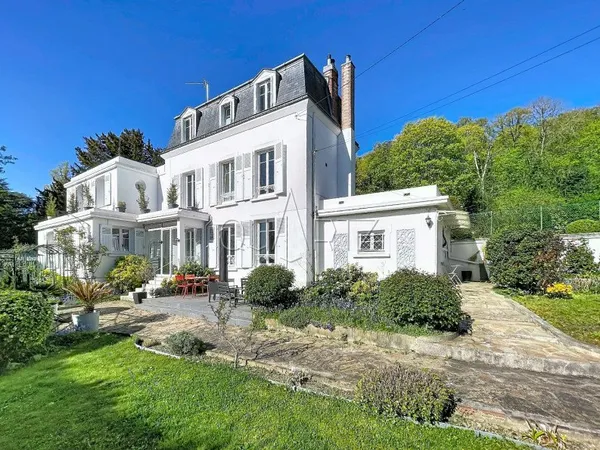 Maison 6 pièces 176 m²