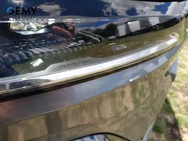 Renault Megane e-tech ev60 220 ch super charge — photo 14