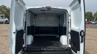 Renault Trafic L1H1 3T 2.0 Blue dCi 130ch Extra -24 — photo 14