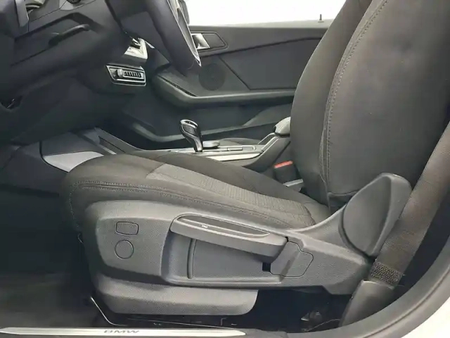 Bmw Serie 1 118i 136 ch dkg7 — photo 28