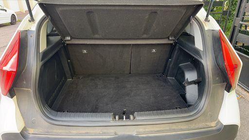 Hyundai Bayon 1.0 T-GDi MHEV 100 - Creative – 2022 – 52200 km – Hybride essence – Boîte Manuelle — photo 21
