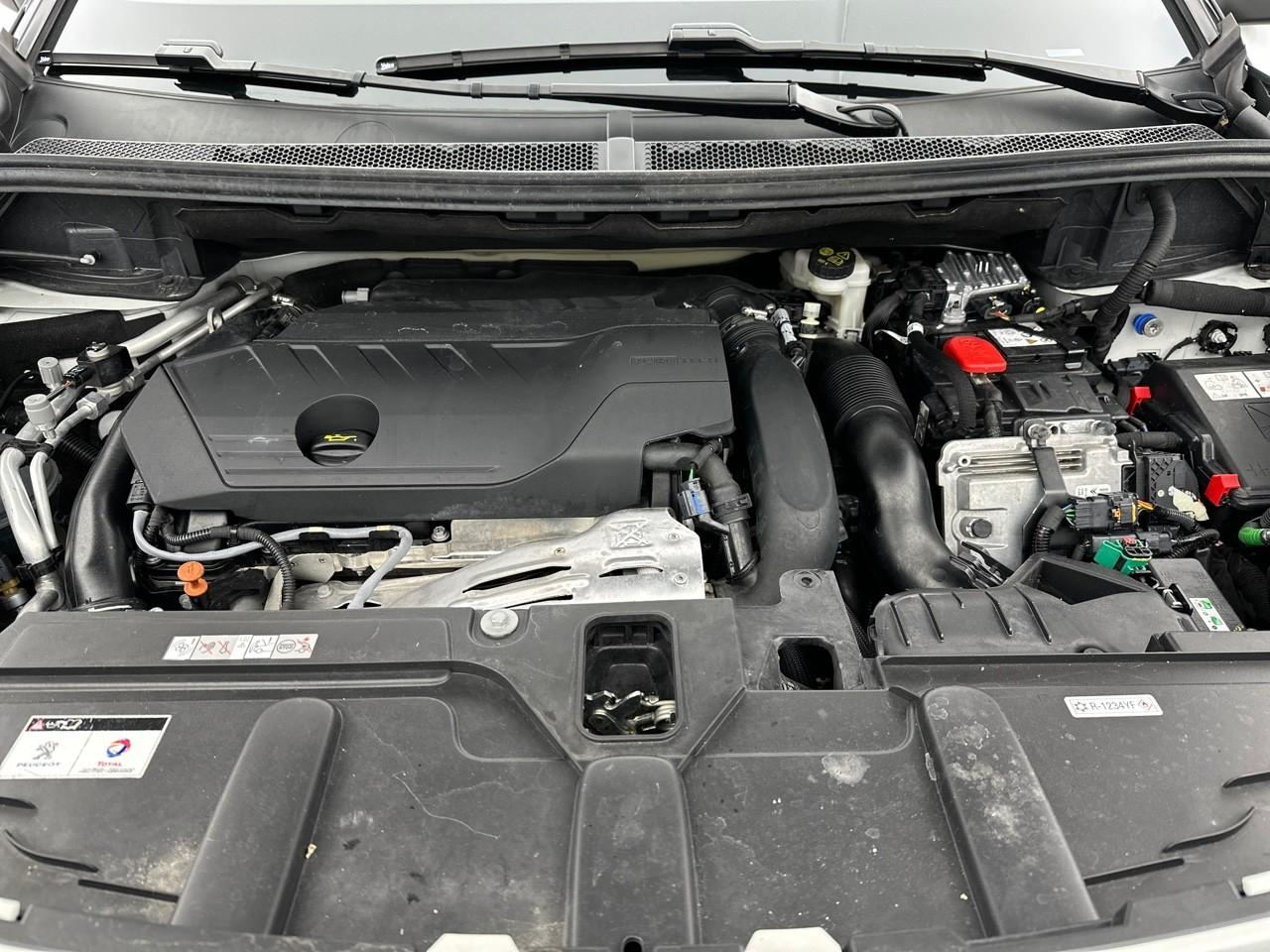 Peugeot 3008 hybrid 225 e-eat8 allure pack — photo 13