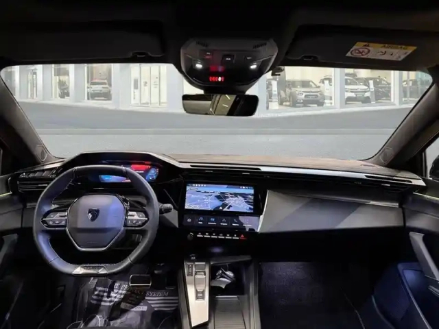 Peugeot 308 electrique 54 kwh 156ch — photo 38