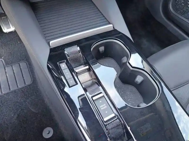 Citroën C5 x hybride rechargeable 225 s&amp;s e-eat8 — photo 14
