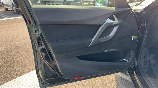 DS DS5 1.6 BlueHDi 120 - Business – 2017 – 143266 km – Diesel – Boîte Manuelle — photo 25