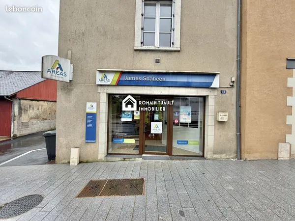 Local commercial 84 m² Château-Gontier-sur-Mayenne