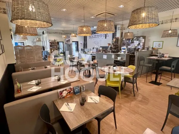 Fonds de commerce 134 m²