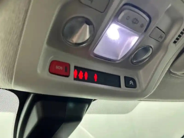 Citroën C3 bluehdi 100 s&amp;s bvm — photo 24