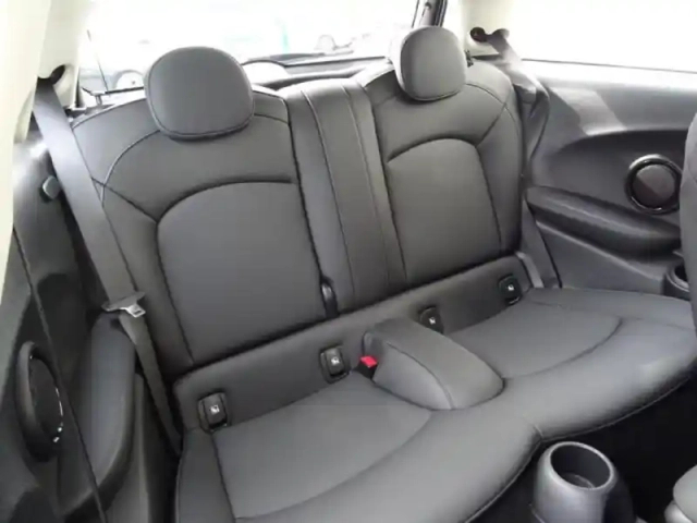 Mini Mini cooper 136ch  edition camden bva7 — photo 10